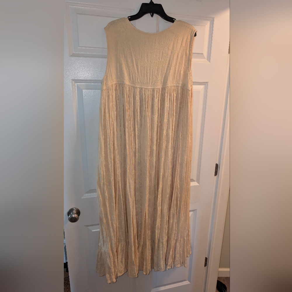 RARE Daughters Of India Ishya Dress In Buttery Yellow - Picture 2 of 2